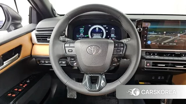 Toyota Camry (XV80) 2025 Белый из Кореи, фото 4