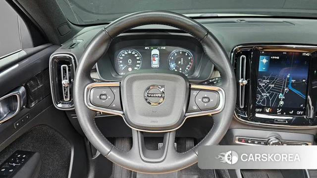 Volvo XC40 2021 Белый из Кореи, фото 4