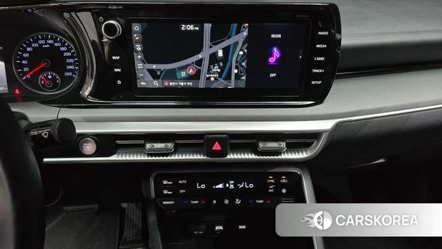 Kia K5 3rd generation 2023 Белый из Кореи, фото 4