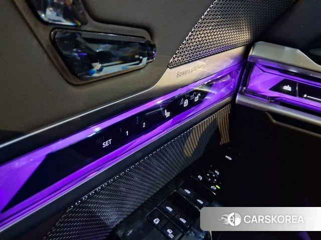 BMW 7 Series (G70) 2025 Серый из Кореи, фото 4