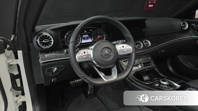 Mercedes-Benz E-Class W213 2019 Белый из Кореи, фото 4