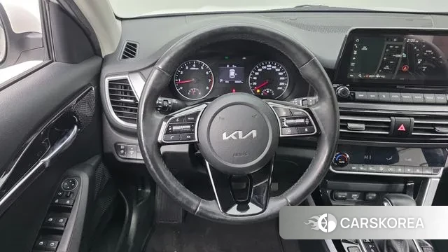 Kia Seltos 2021 Белый из Кореи, фото 4