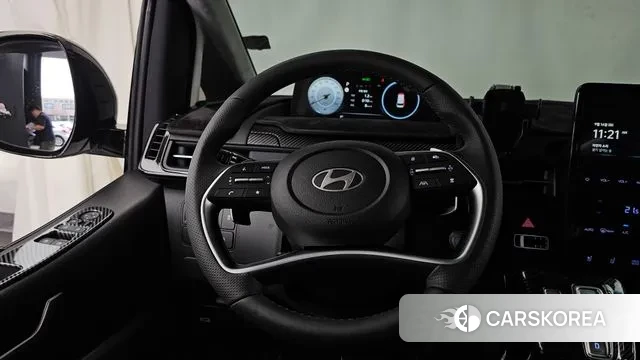 Hyundai Staria 2025 Белый из Кореи, фото 4