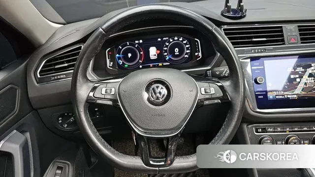 Volkswagen Tiguan Allspace 2020 Черный из Кореи, фото 4