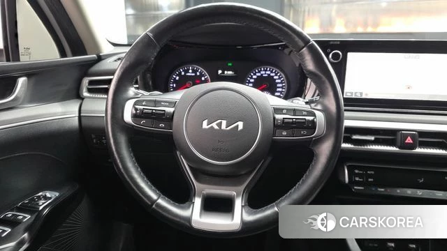Kia K5 3rd generation 2022 Белый из Кореи, фото 4