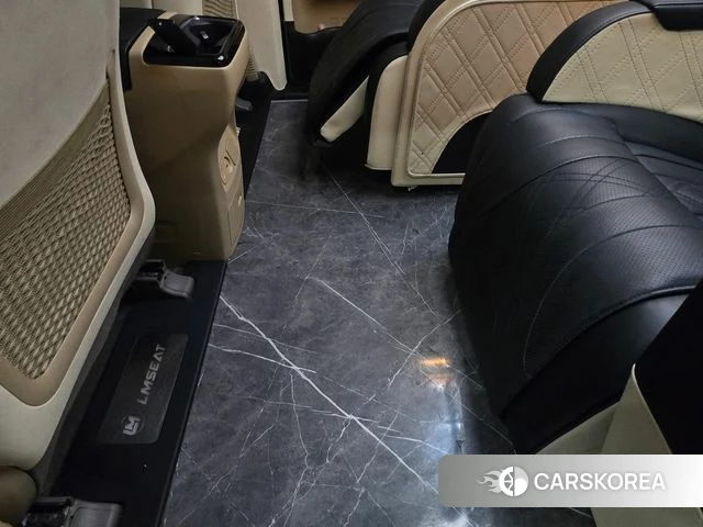 Kia The New Carnival 2018 Черный из Кореи, фото 4