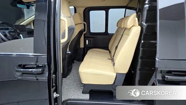 Hyundai Staria 2022 Черный из Кореи, фото 4