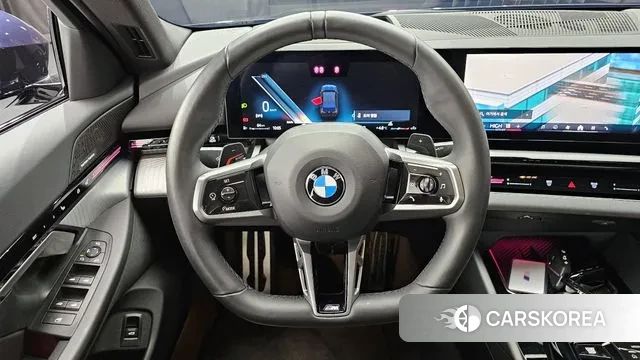 BMW 5 Series (G60) 2024 Синий из Кореи, фото 4