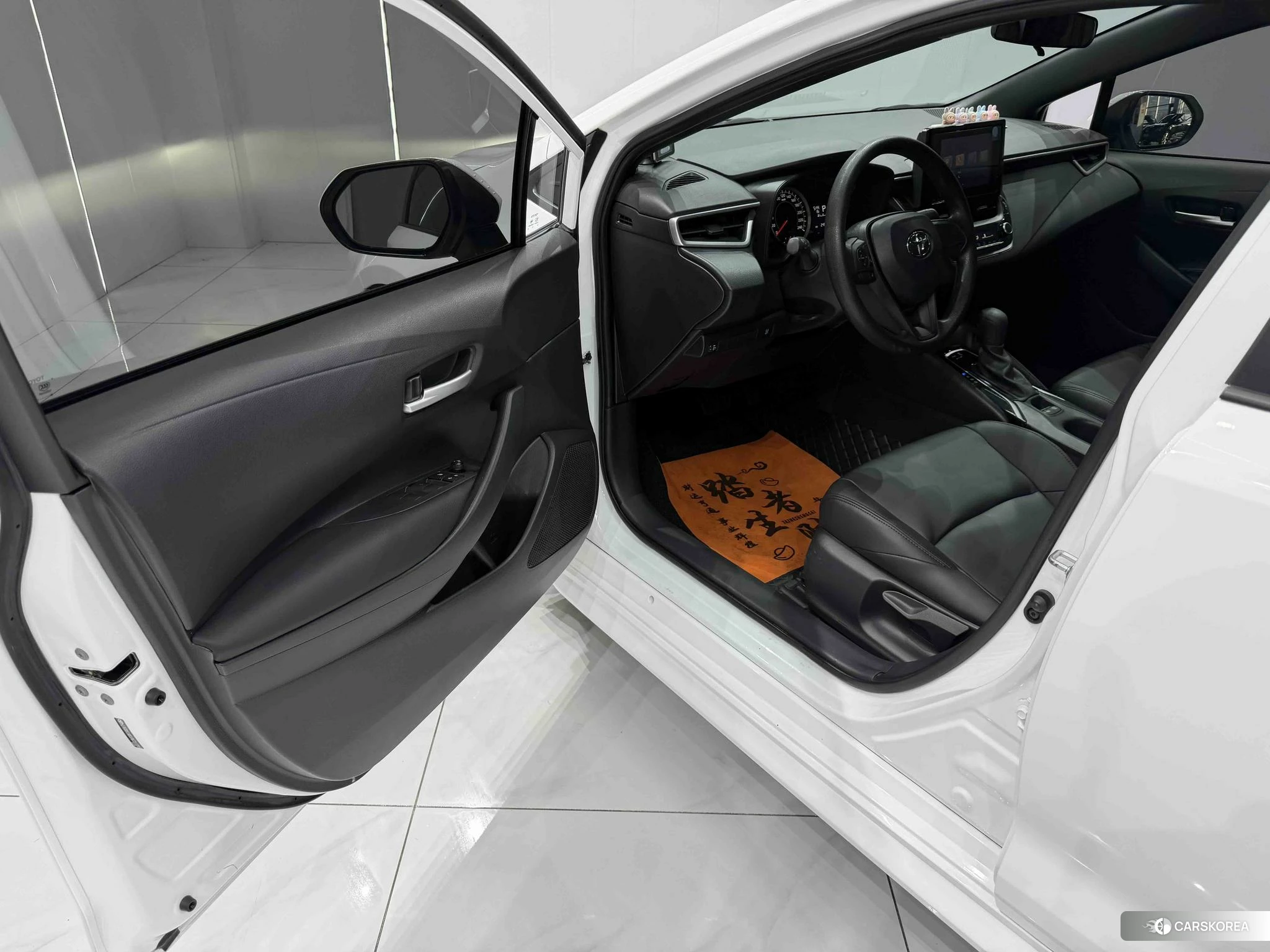 Toyota Lei Ling 2022 Белый из Китая, фото 4