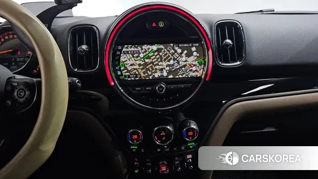 Mini Cooper Countryman 2020 Черный из Кореи, фото 4