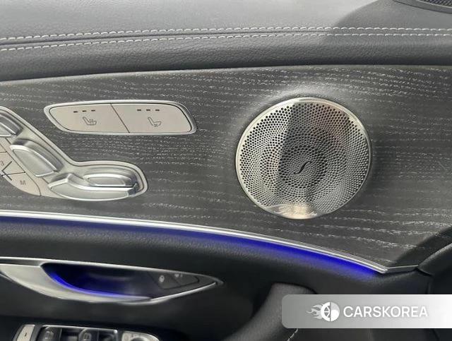 Mercedes-Benz E-Class W213 2022 Белый из Кореи, фото 4