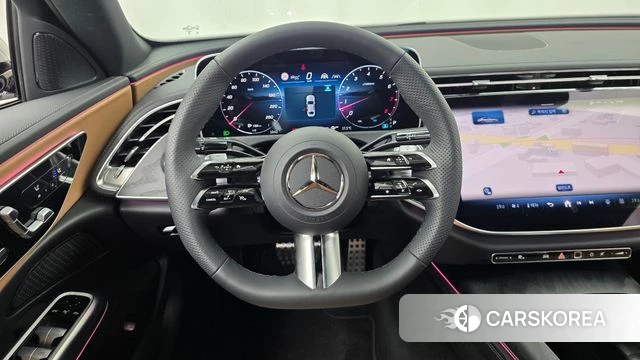 Mercedes-Benz E-Class W214 2025 Белый из Кореи, фото 4