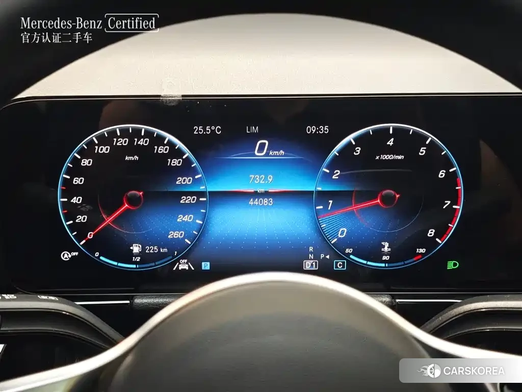 Mercedes-Benz GLA 2023 Белый из Китая, фото 4