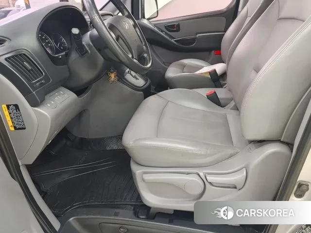 Hyundai The New Grand Starex 2018 Серебряный из Кореи, фото 4