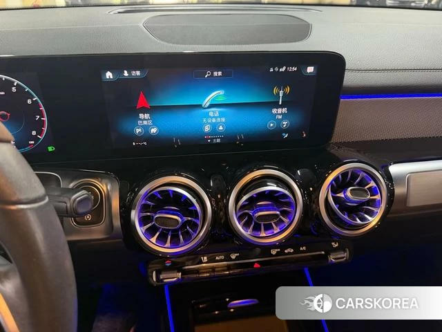 Mercedes-Benz GLB 2022 Белый из Китая, фото 4