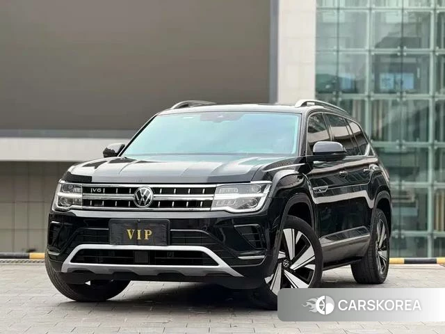 Volkswagen Tourang 2023 Черный из Китая, фото 4