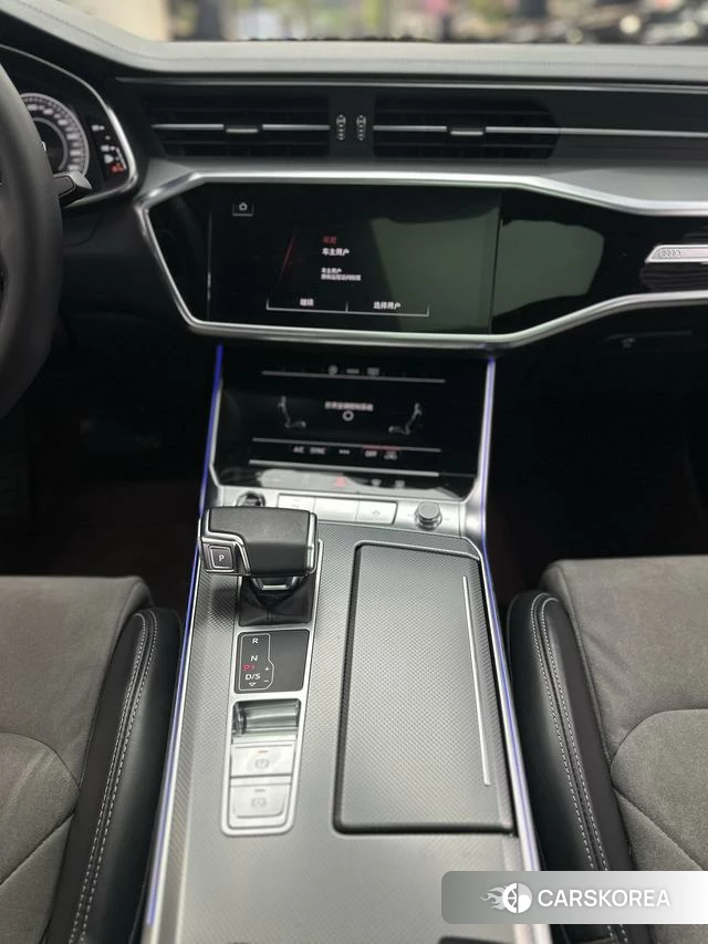 Audi A6L 2023 Черный из Китая, фото 4