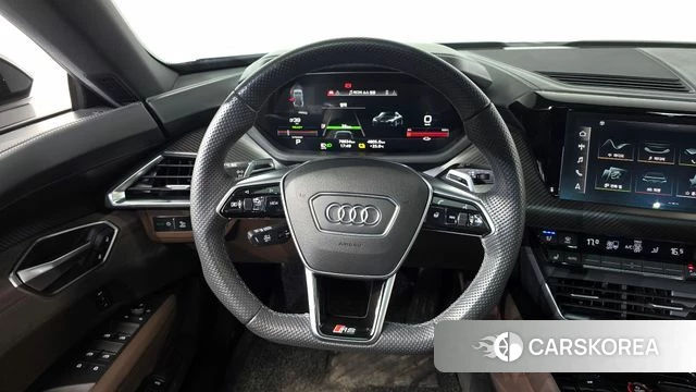 Audi e-Tron GT 2022 Белый из Кореи, фото 4
