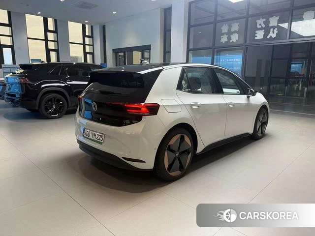 Volkswagen ID.3 2024 Белый из Китая, фото 4