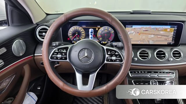 Mercedes-Benz E-Class W213 2019 Белый из Кореи, фото 4