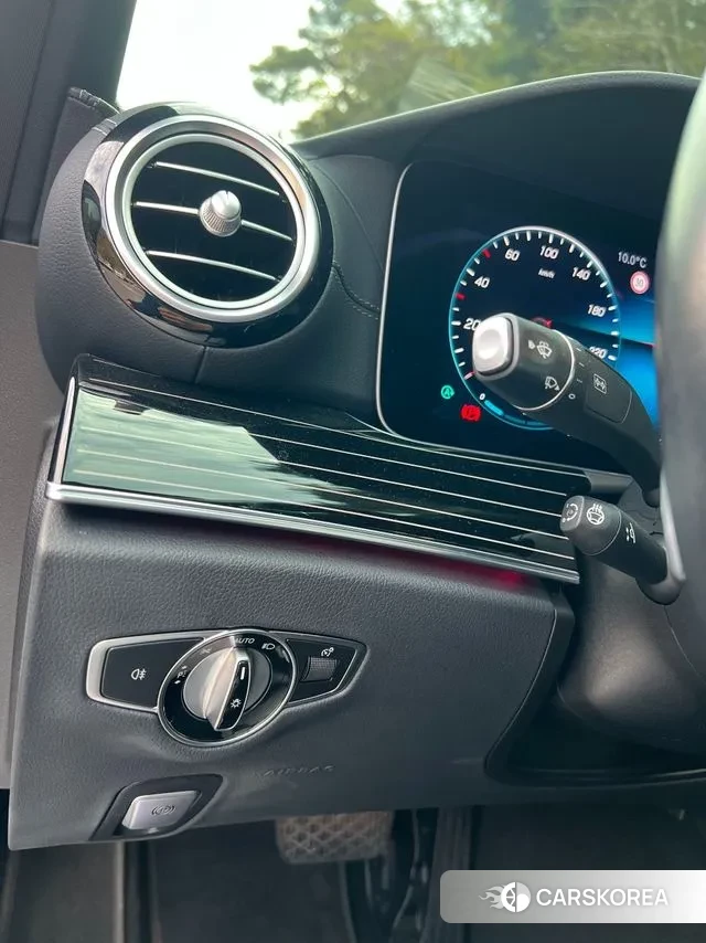 Mercedes-Benz E-Class W213 2021 Черный из Кореи, фото 4