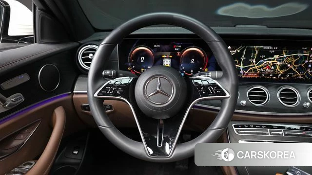 Mercedes-Benz E-Class W213 2023 Белый из Кореи, фото 4