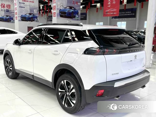 Peugeot 2008 2022 Белый из Китая, фото 4