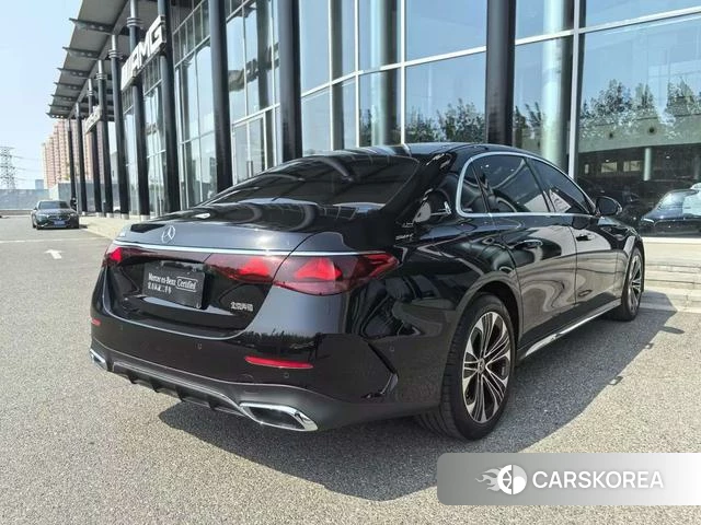 Mercedes-Benz E-class 2024 Черный из Китая, фото 4