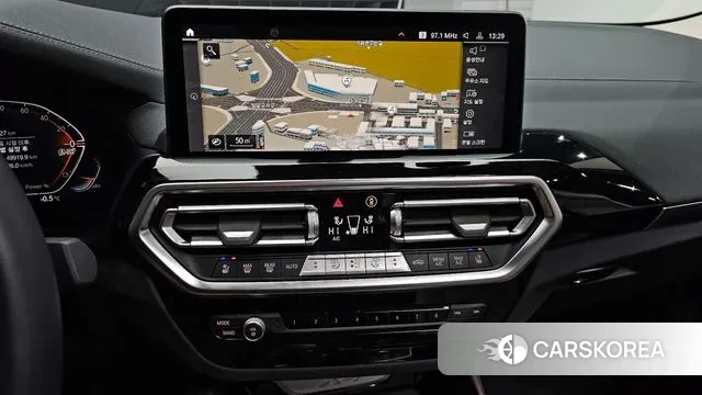 BMW X4 (G02) 2022 Черный из Кореи, фото 4