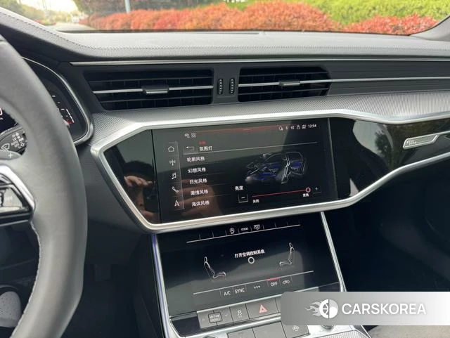 Audi A6L 2021 Темно-серый из Китая, фото 4