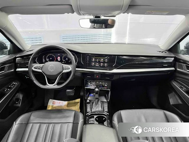 Volkswagen Passat 2022 Черный из Китая, фото 4