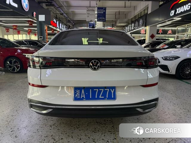 Volkswagen Lingdu 2023 Белый из Китая, фото 4