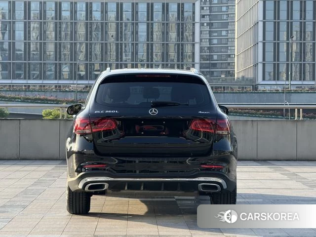 Mercedes-Benz GLC 2022 Черный из Китая, фото 4
