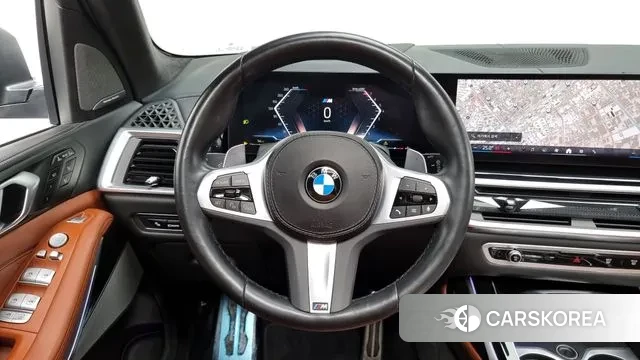 BMW X7 (G07) 2024 Белый из Кореи, фото 4