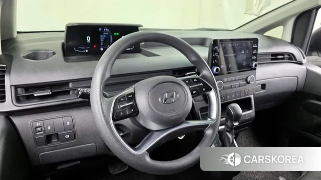 Hyundai Staria 2023 Белый из Кореи, фото 4