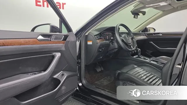 Volkswagen Passat GT (B8) 2018 Черный из Кореи, фото 4