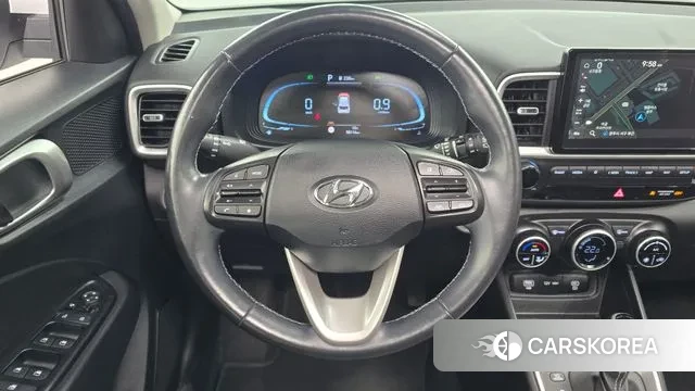 Hyundai Venue 2023 Белый из Кореи, фото 4