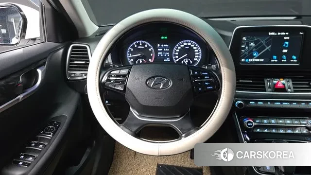 Hyundai Grandeur IG 2019 Белый из Кореи, фото 4