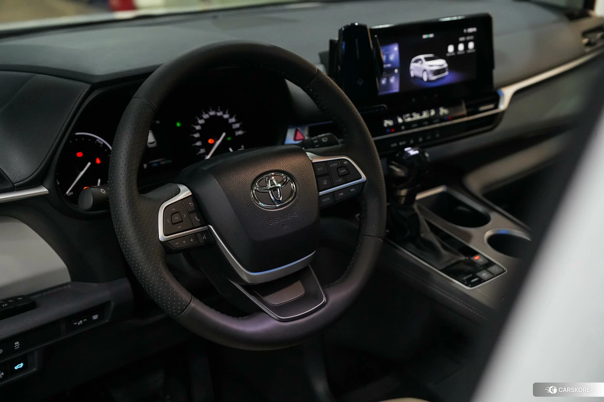 Toyota Saina 2024 Белый из Китая, фото 4