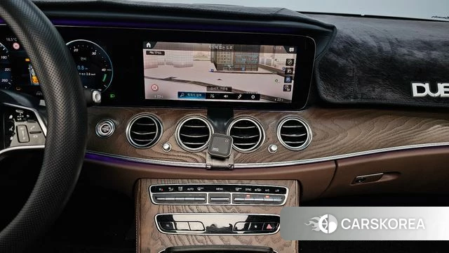 Mercedes-Benz E-Class W213 2021 Черный из Кореи, фото 4