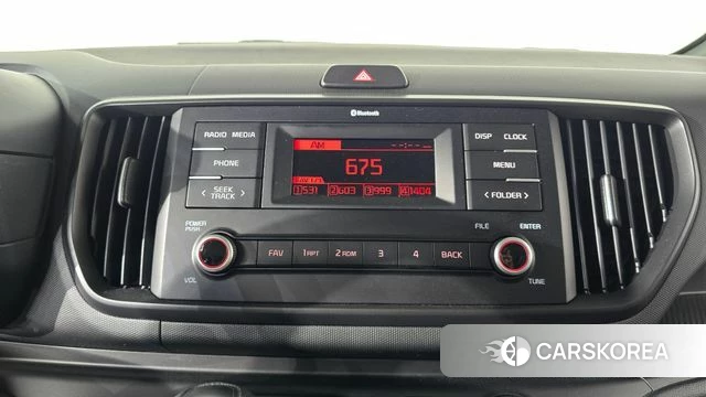 Kia The New Kia Ray 2023 Белый из Кореи, фото 4
