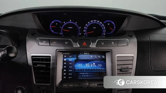 Ssangyong Korando Turismo 2018 Белый из Кореи, фото 4