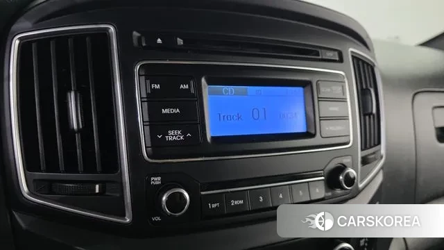 Hyundai The New Grand Starex 2018 Черный из Кореи, фото 4