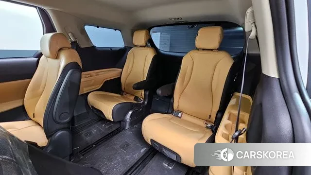 Kia Carnival 4th generation 2023 Белый из Кореи, фото 4