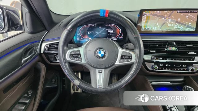 BMW 5 Series (G30) 2022 Черный из Кореи, фото 4