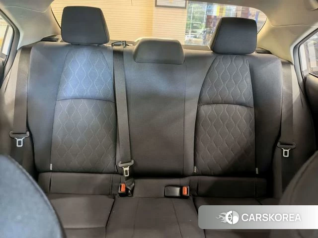 Toyota Corolla 2023 Белый из Китая, фото 4