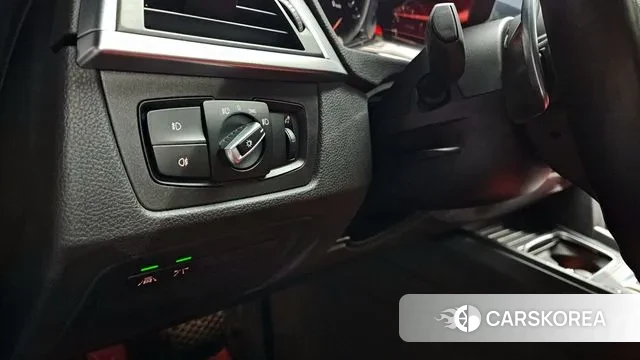 BMW 3 Series (F30) 2018 Серый из Кореи, фото 4