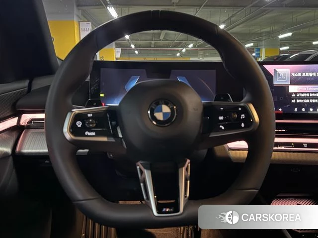 BMW 5 Series (G60) 2025 Белый из Кореи, фото 4