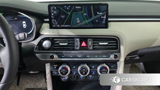 Genesis The New G70 2022 Белый из Кореи, фото 4