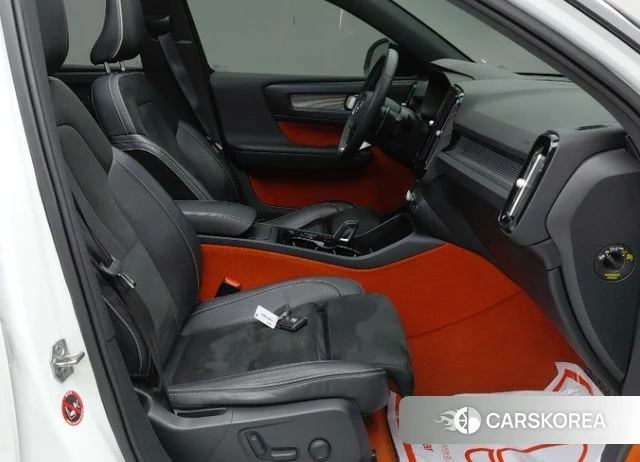 Volvo XC40 2019 Белый из Кореи, фото 4